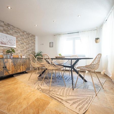 -Stadthaus Ida- Mit Grosser Dachterasse, Am Schlosspark, Luftkurort Kisslegg, Boxspringbetten, Kaffeevollautomat, Smarttv, Familienfreundlich, Grosszuegig, Zentral Exteriör bild